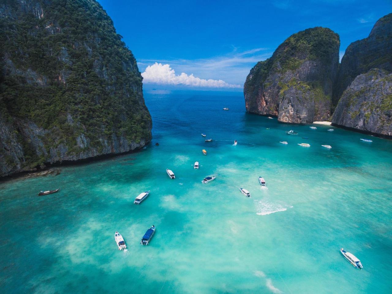 Ostello Lucky Dorm Phi Phi Islands Esterno foto